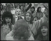 Photogramme du film de Carole Roussopoulos 'Y a qu'à pas baiser' (1973)